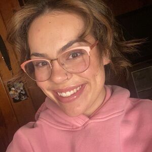 Meet your Posher, Kyla